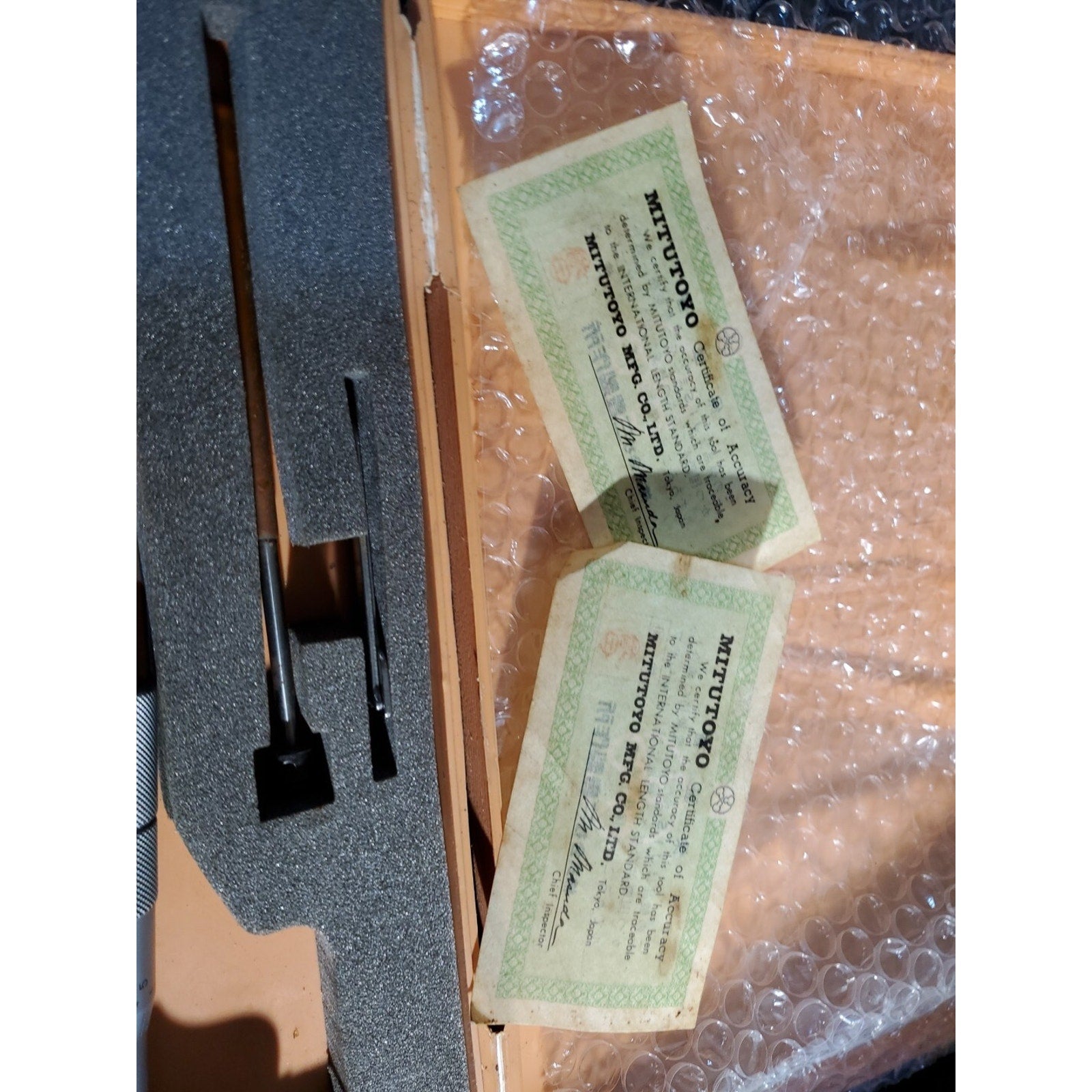 Mitutoyo - 0-6"/.001" Depth Mic w/ case