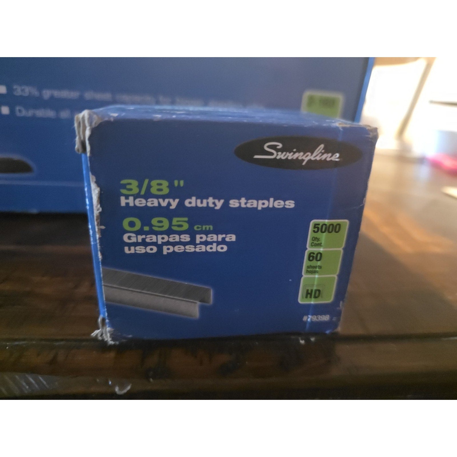 Swingline Heavy-Duty Stapler 160-Sheet Capacity 39005 With Box Of 3/8 Staples