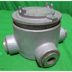 GUJT59 CROUSE HINDS 1-1/2" Conduit Electrical Box W/Cover Explosion /Fire Proof