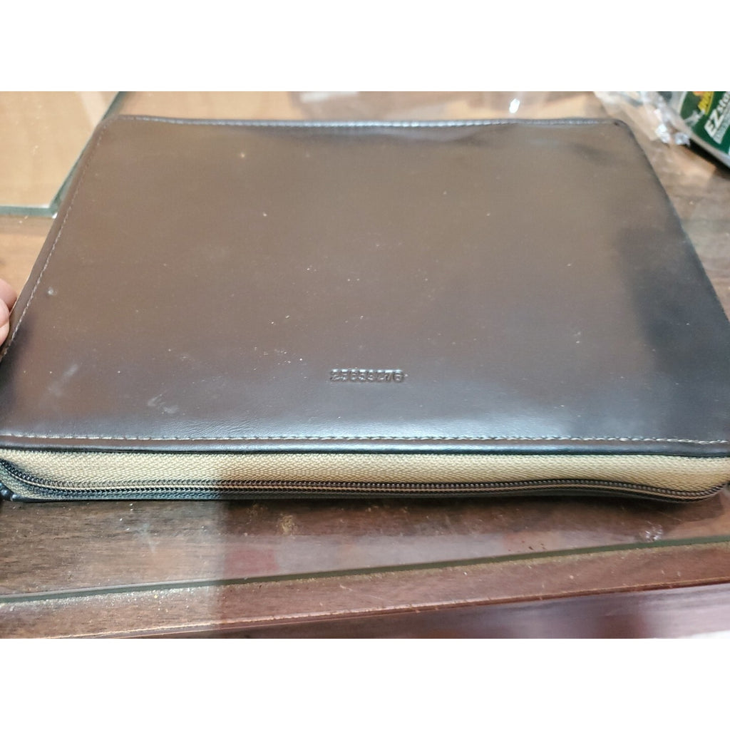 1998 CADILLAC CATERA OWNERS MANUAL SET W/ LEATHER CASE & PEN