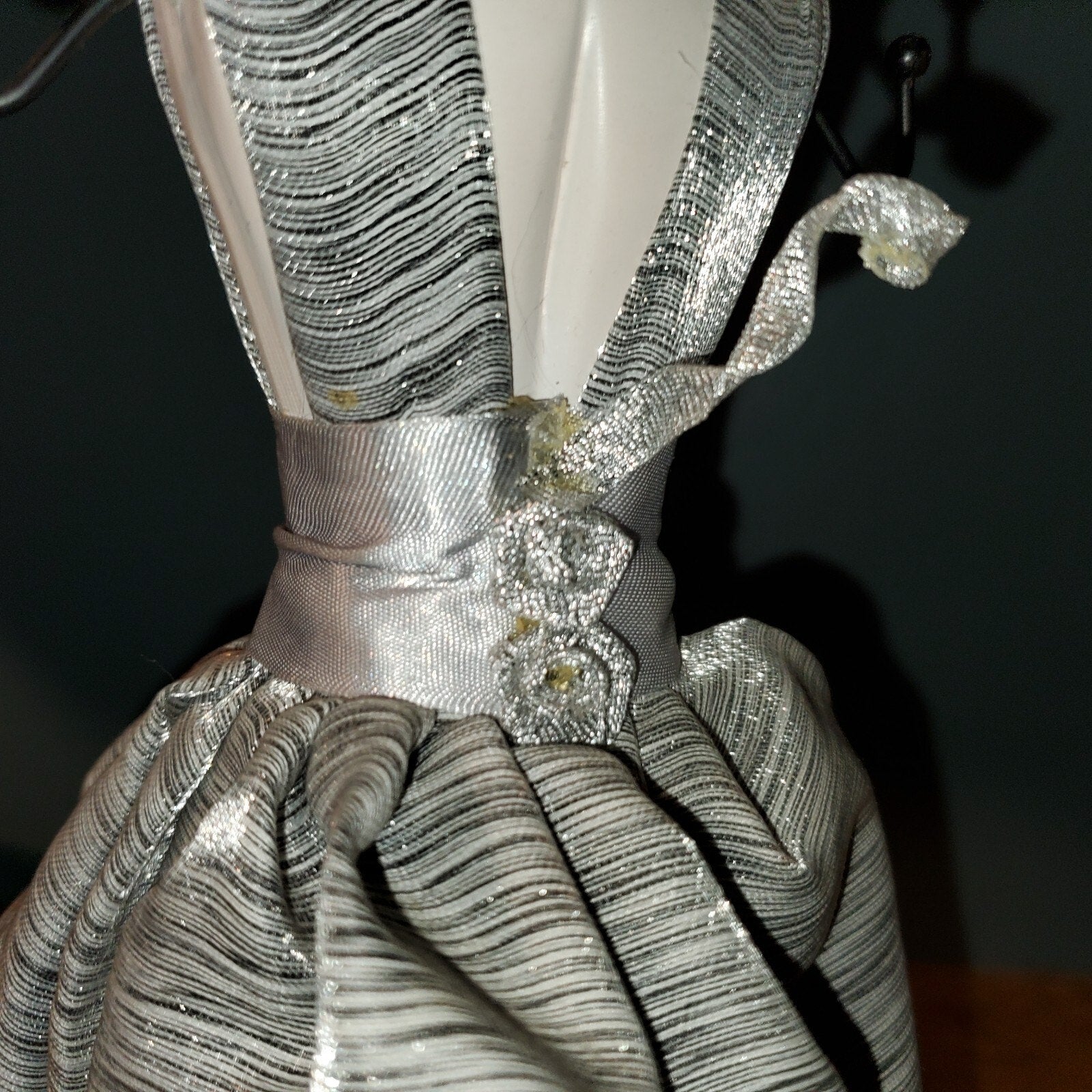 Rack Jewelry Holder Hanger Rings Organizer Dress Form Hollywood Style Bracelets