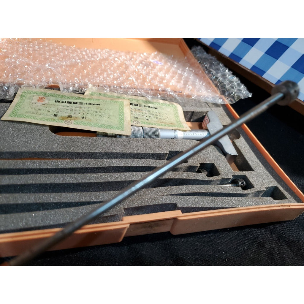 Mitutoyo - 0-6"/.001" Depth Mic w/ case