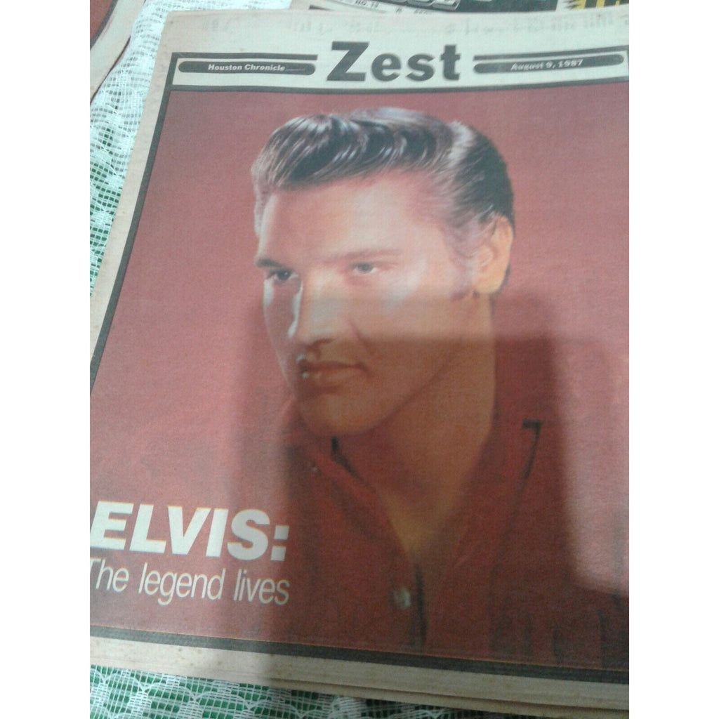 Elvis Presley Memorabilia Lot of 4 Newspapers Vintage - The Star Globe Paper