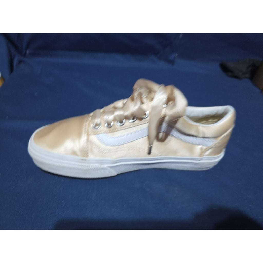 Vans Womens sz 8 Shoes Orange Peach Satin Skate Athletic Satin Lace Up Sneakers