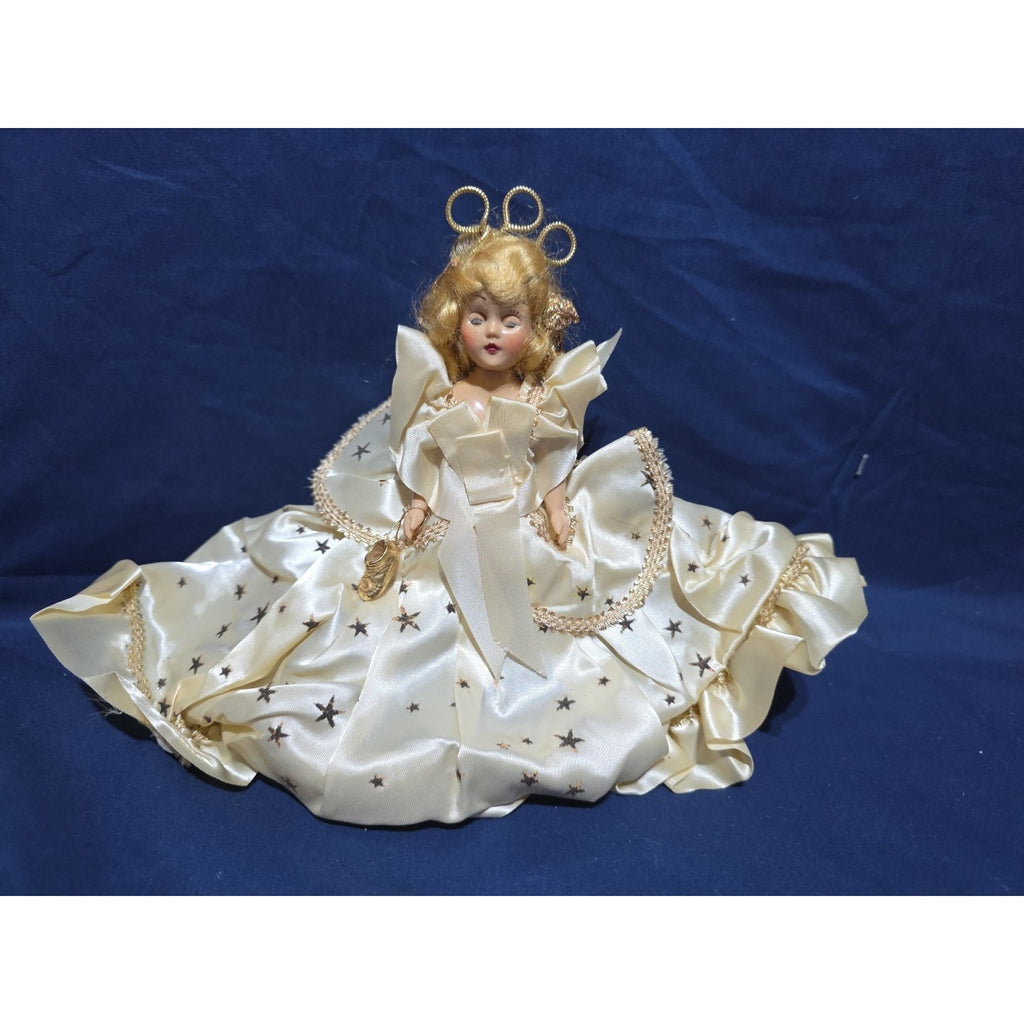Vintage "Dolls of all Nations" Bride Doll #709 USA VGC