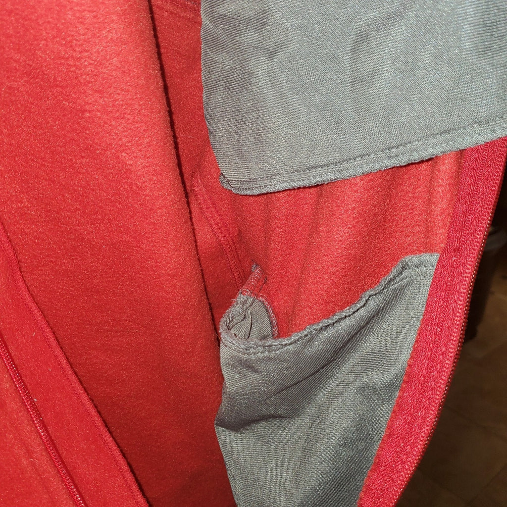 VTG NFL Tampa Bay Buccaneers Full Zip Jacket Size Large 2 Inside stash pockets