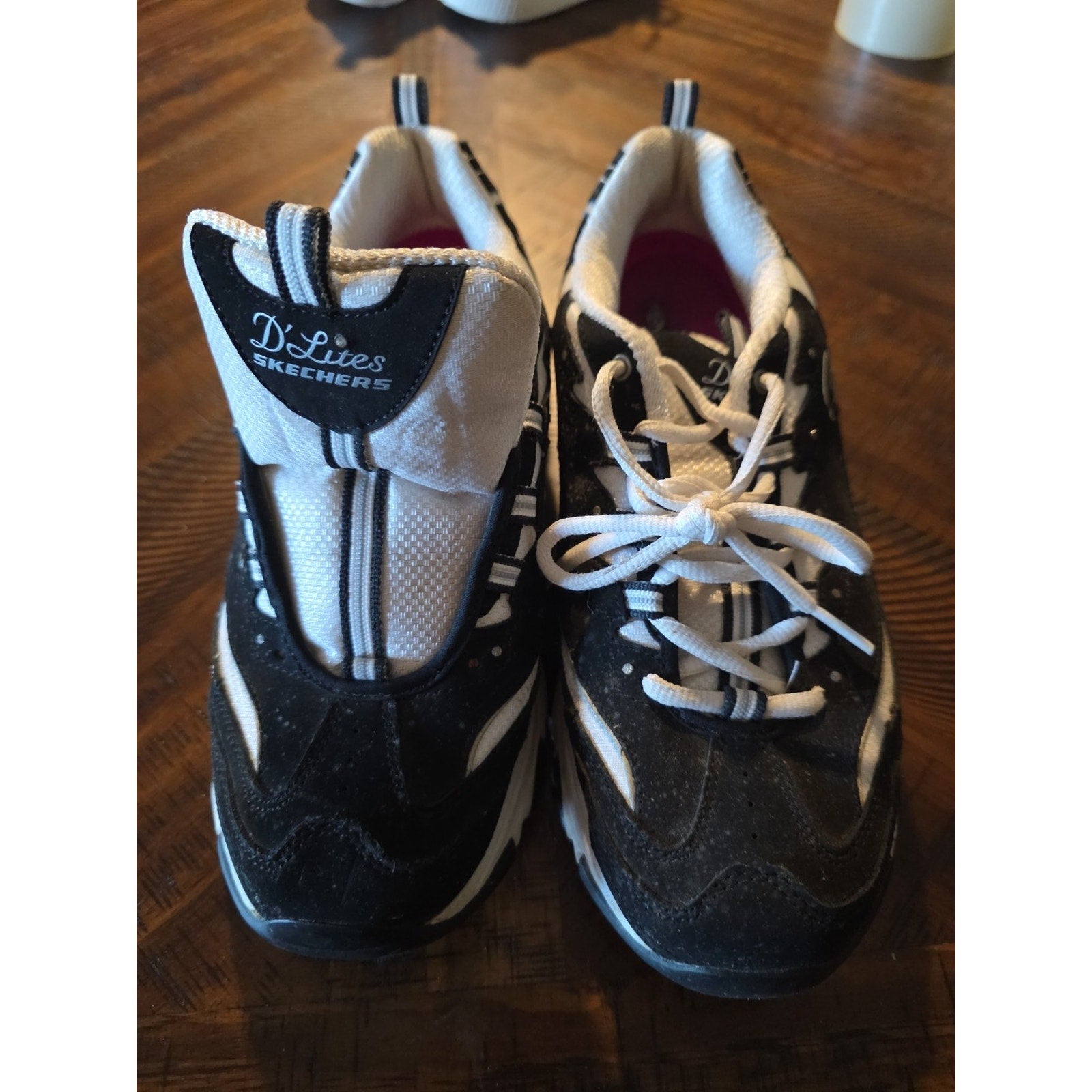 Sketchers D’lites Black And White Athletic Shoe US Women’s Size 11