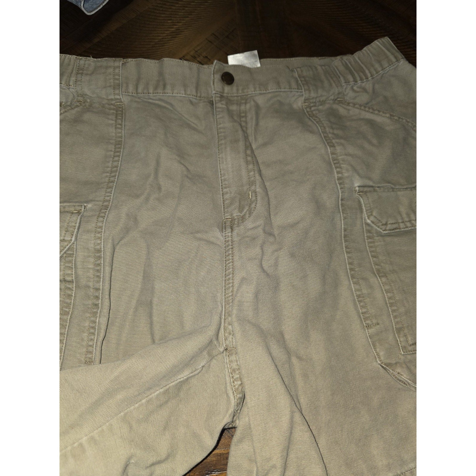 Columbia Sportswear Men's Cargo Shorts - Tan/Khaki - Style AM4042 - Size L / 38