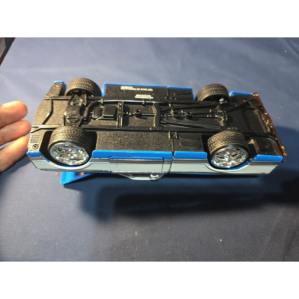 Rare 1/24 JADA 1972 CHEVROLET CHEYENNE BLUE & White (READ AD) For Parts