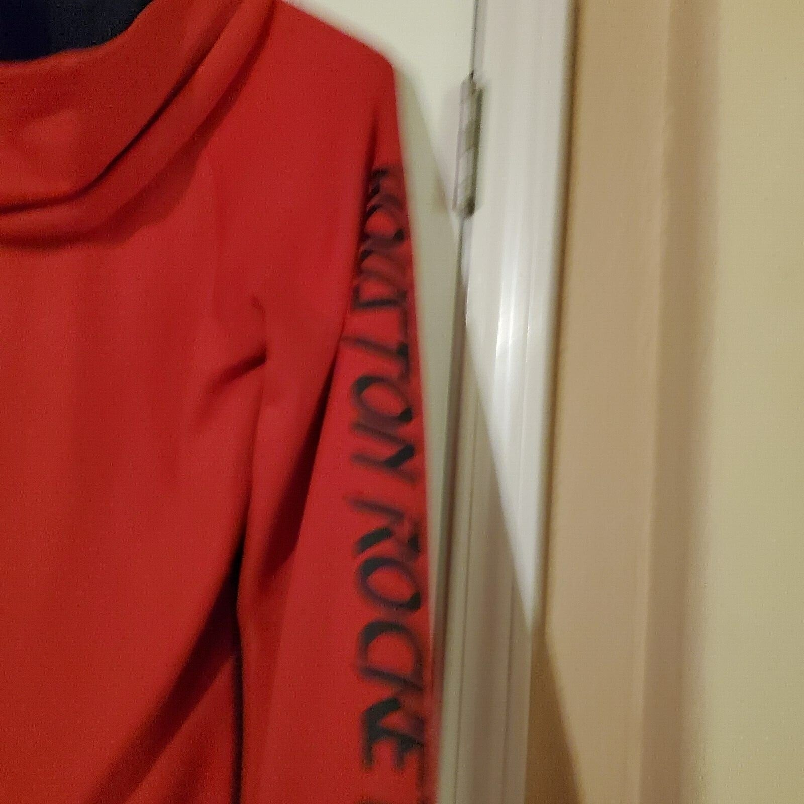 Houston Rockets Basketball Men's NBA Zip Up Hoodie Sweatshirt Warm Up small Red, pull string missing at hoodie
