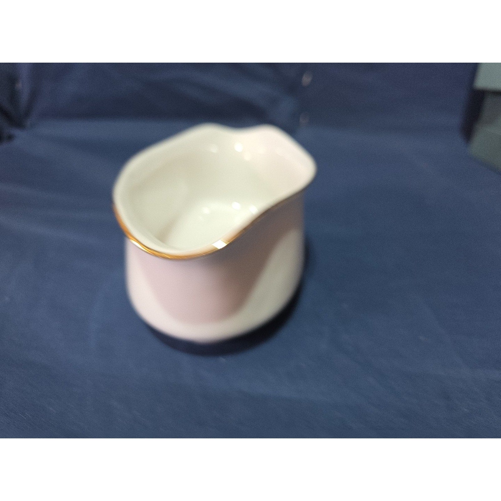 White Oval Gravy Boat with Gold Trim Made in Sri Lanka Hand Wash Recommended