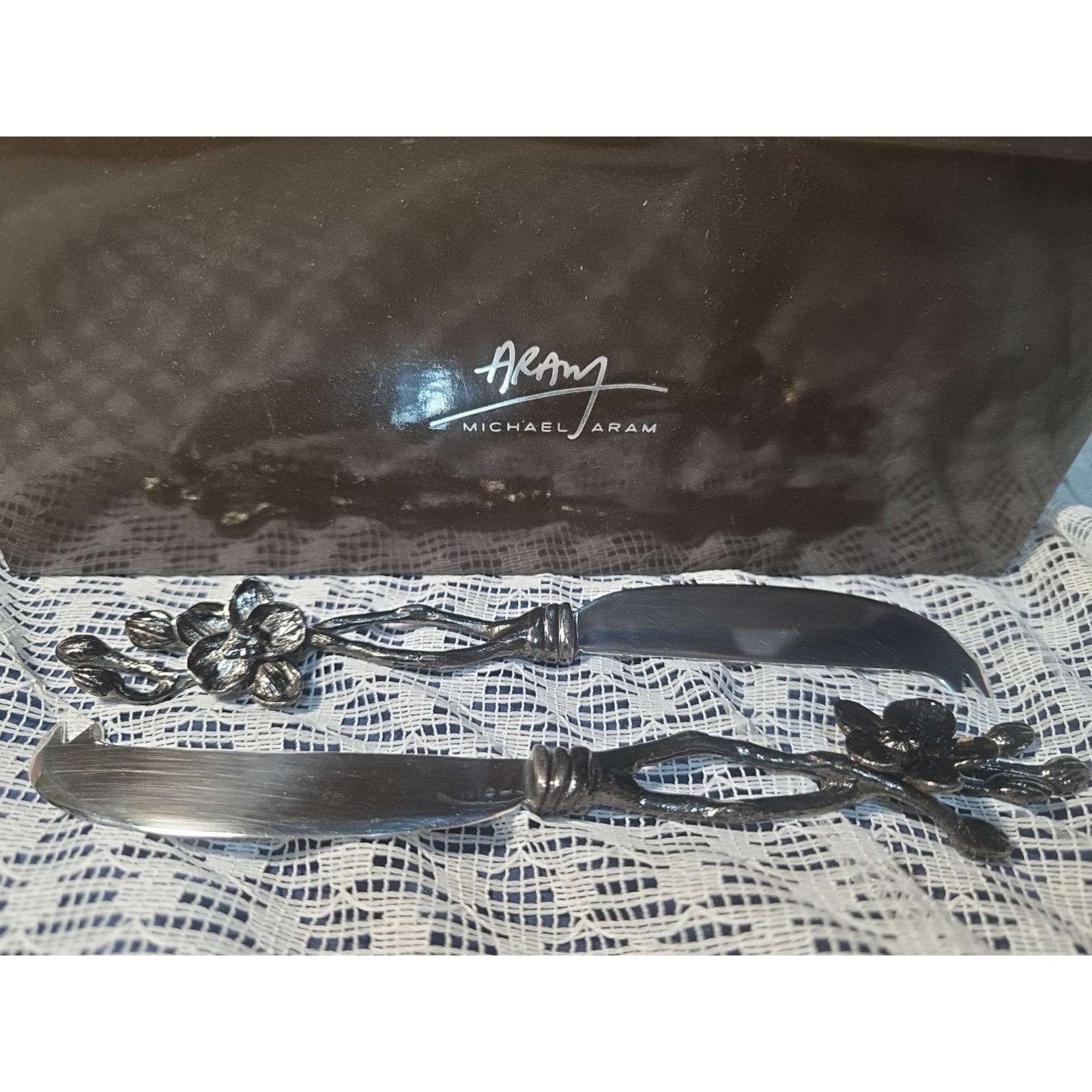 Authentic Michael Aram Olive Branch Cheese Knives Set of 2 W/box Free Ship