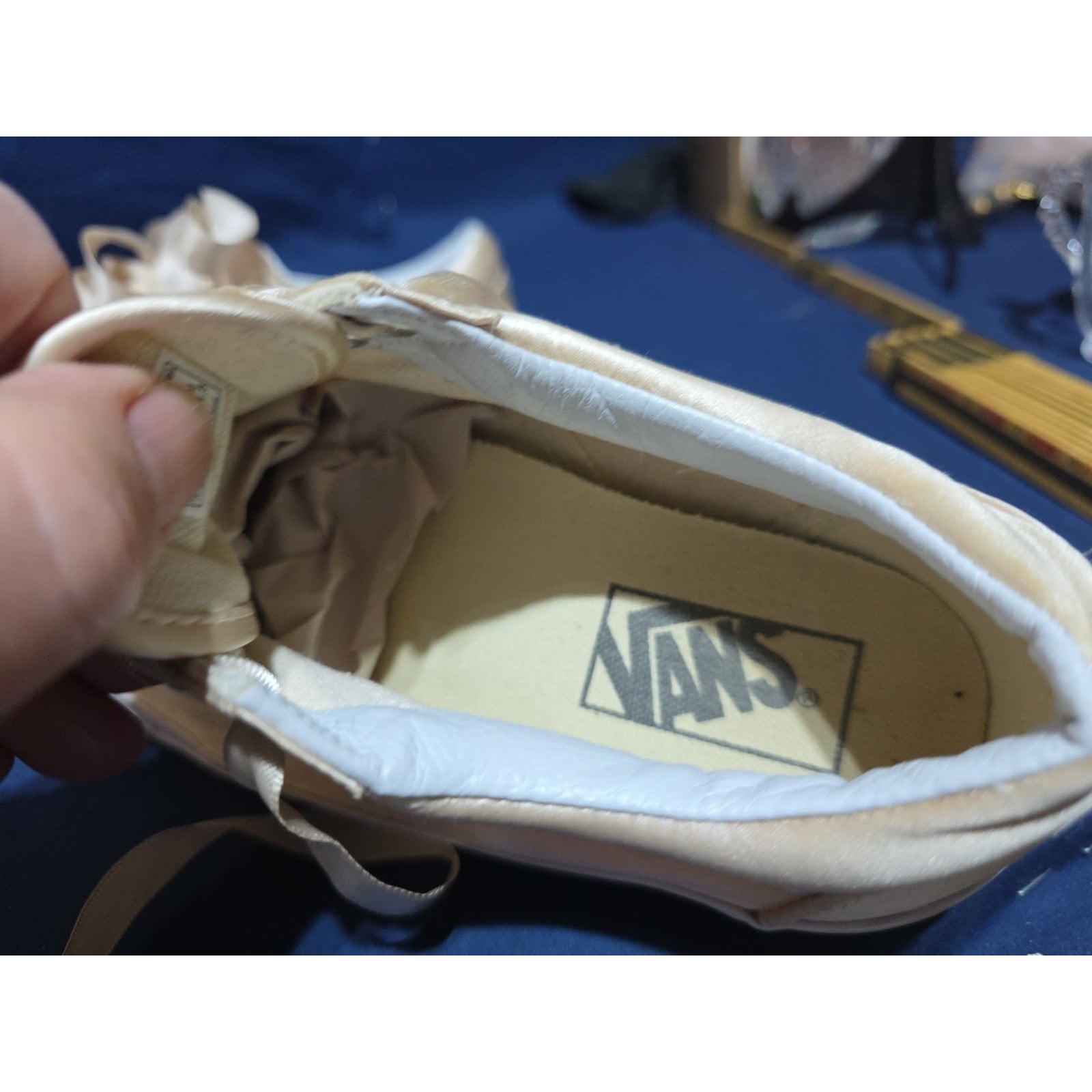 Vans Womens sz 8 Shoes Orange Peach Satin Skate Athletic Satin Lace Up Sneakers