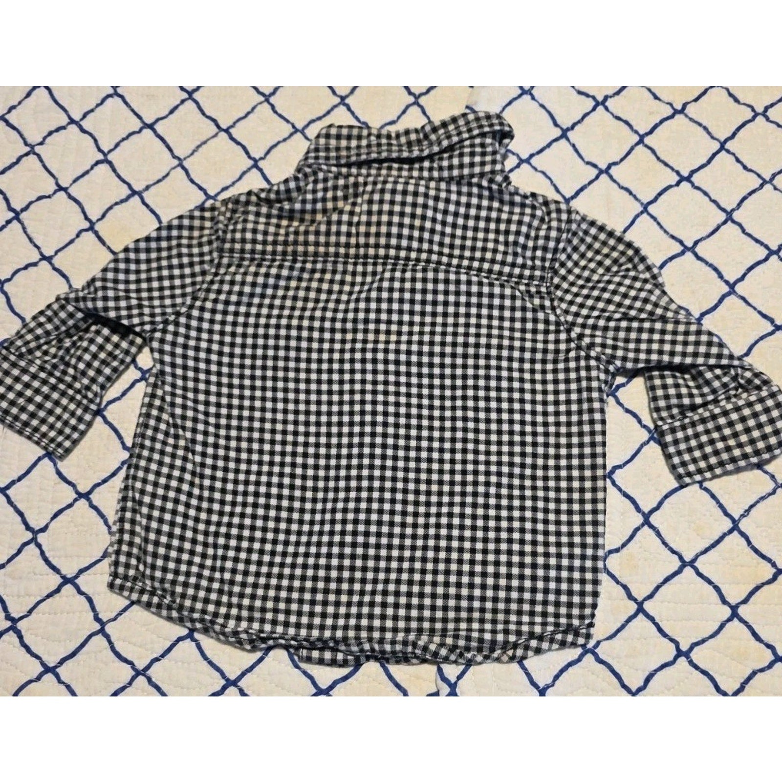 Carters Boys Size 3 Months Black & White CheckPlaid Button Up Long Sleeve Shirt