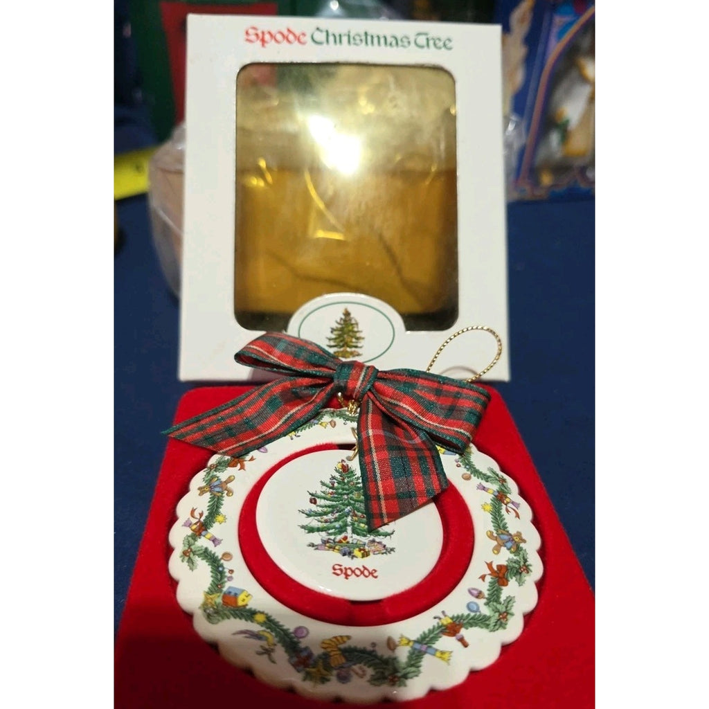 Spode Vintage Round Christmas Tree Porcelain Ornament 2000 Plaid Bow In Box