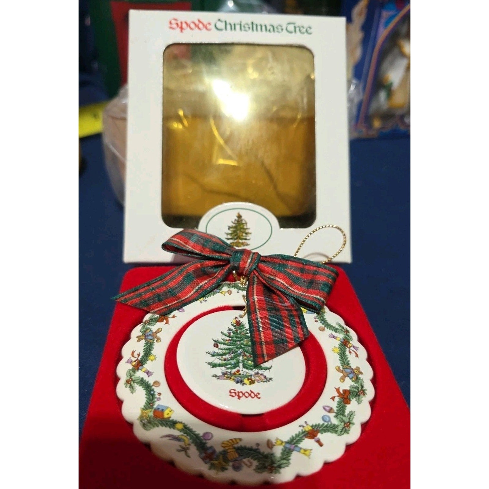 Spode Vintage Round Christmas Tree Porcelain Ornament 2000 Plaid Bow In Box