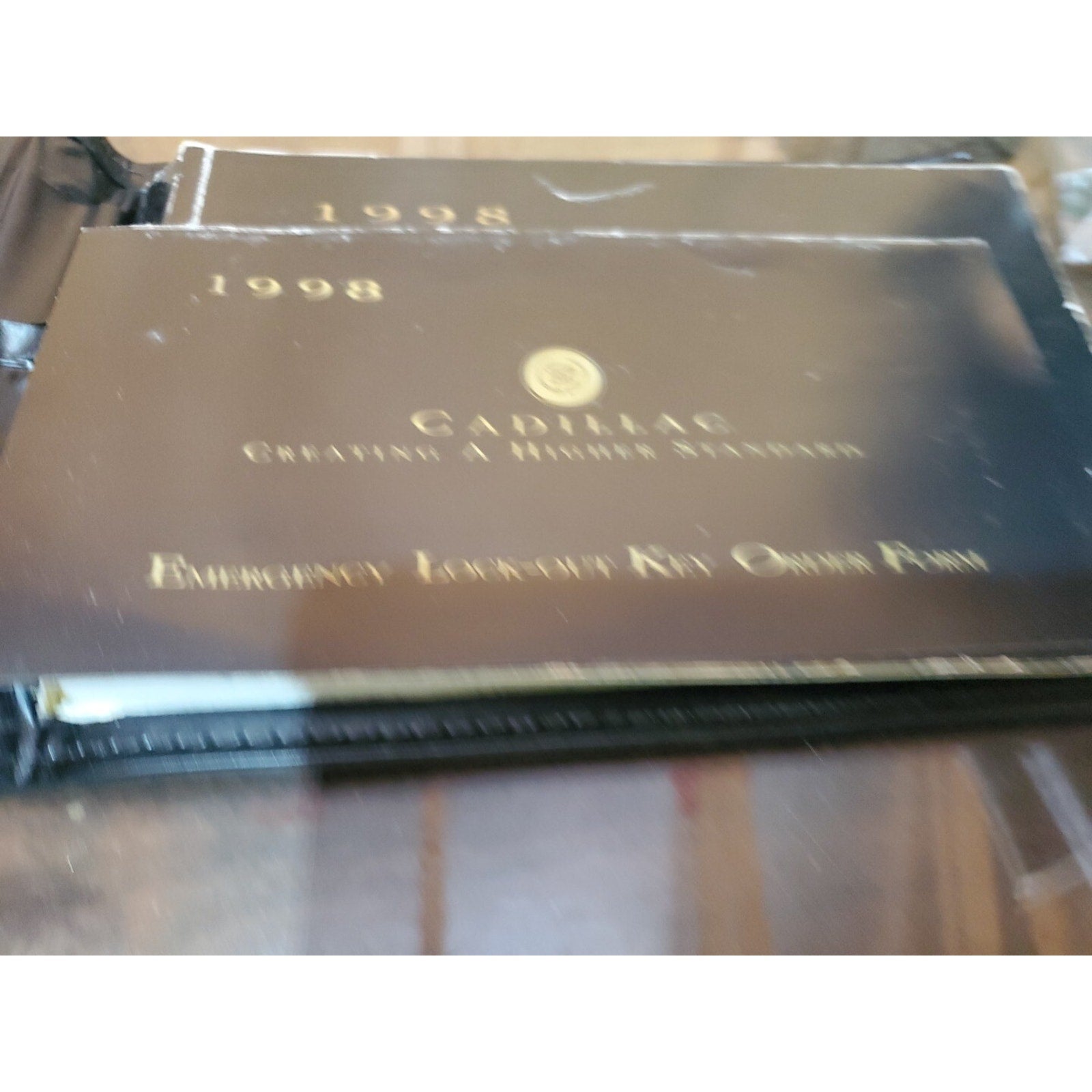 2005 05 CADILLAC DEVILLE OWNER'S MANUAL BOOK - FREE SHIPPING - OM493