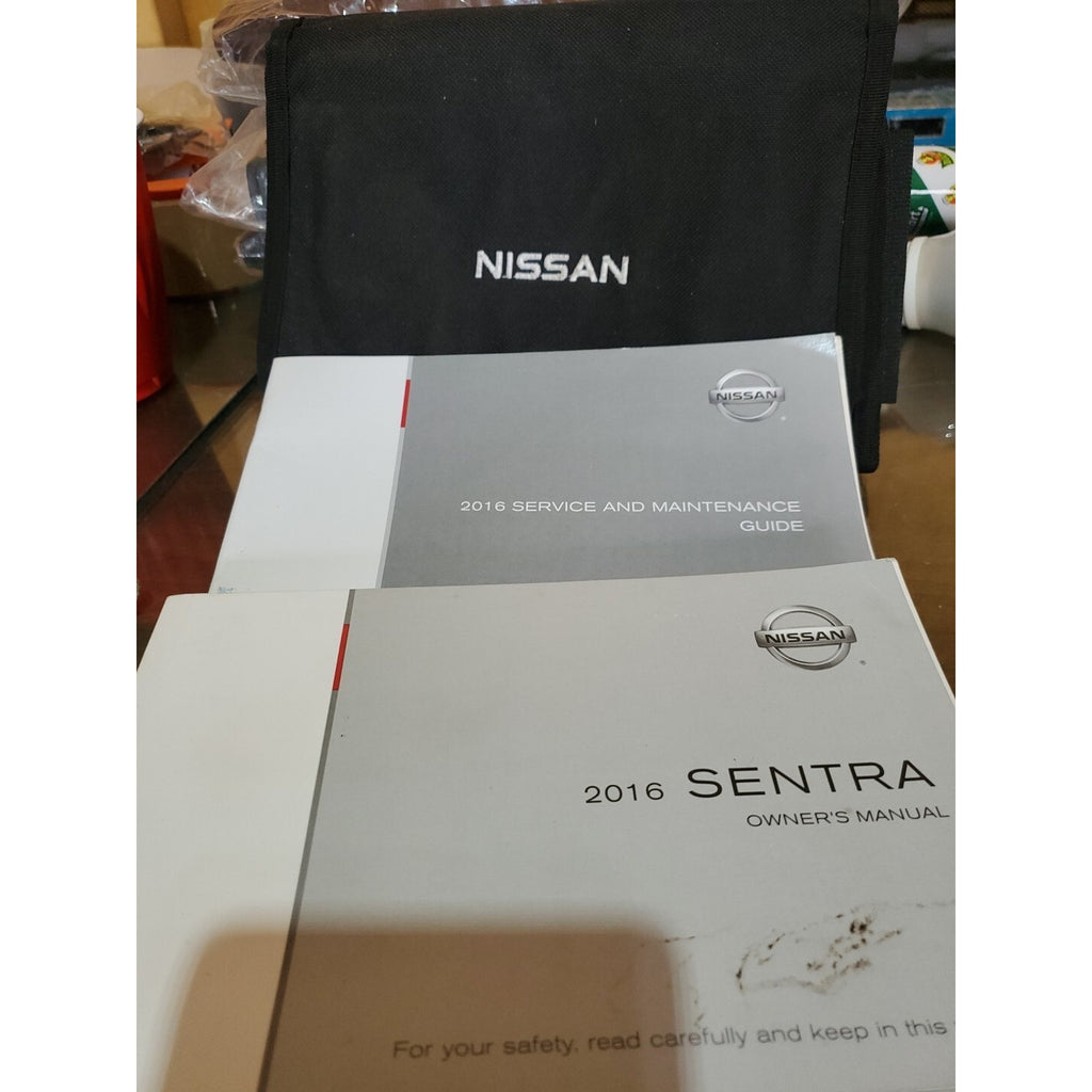 2016 Nissan Sentra Owner's Manual With Case