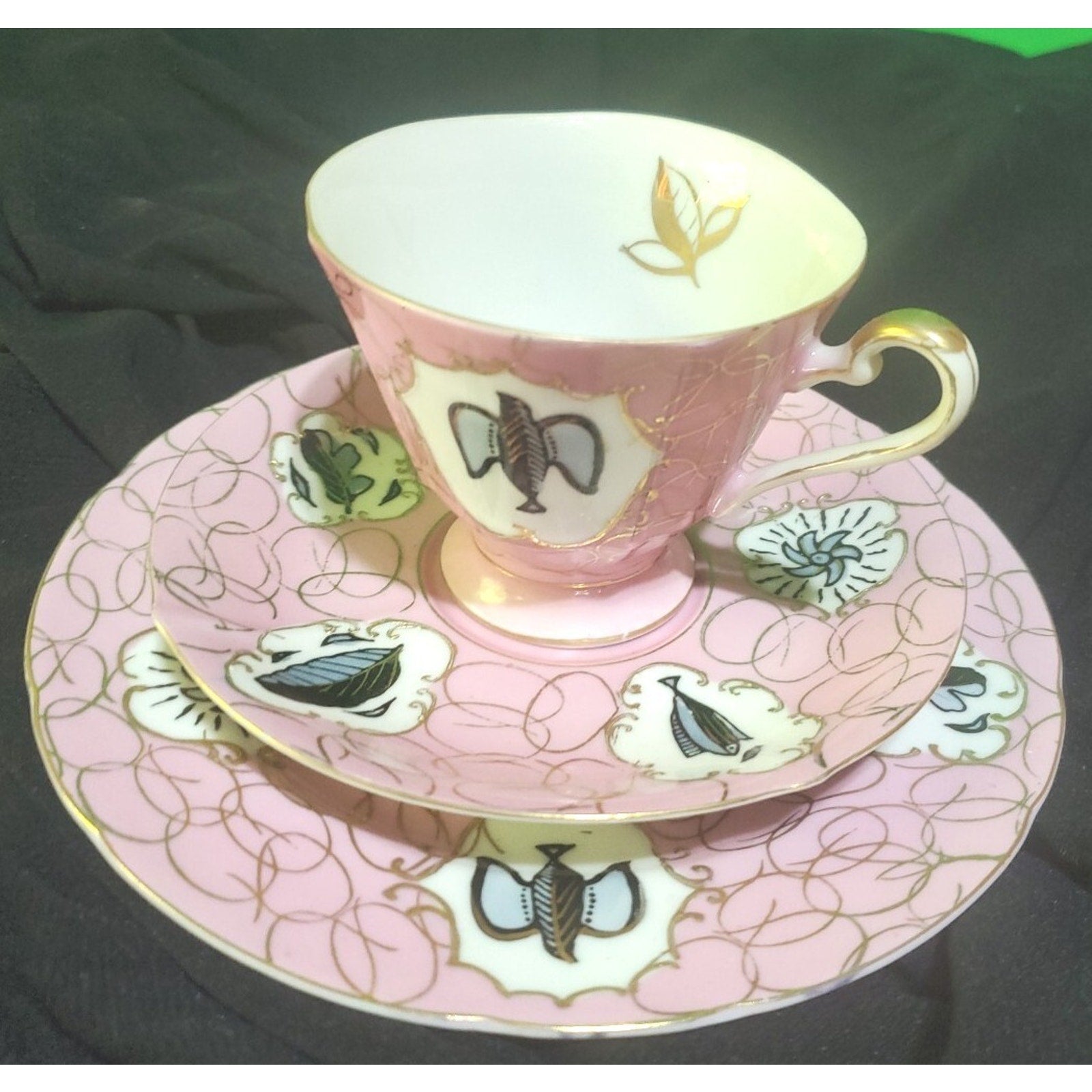 Vintage Rare Norcrest China Dove Fish Teacup W/ 2 Saucers Set Pink Leaf