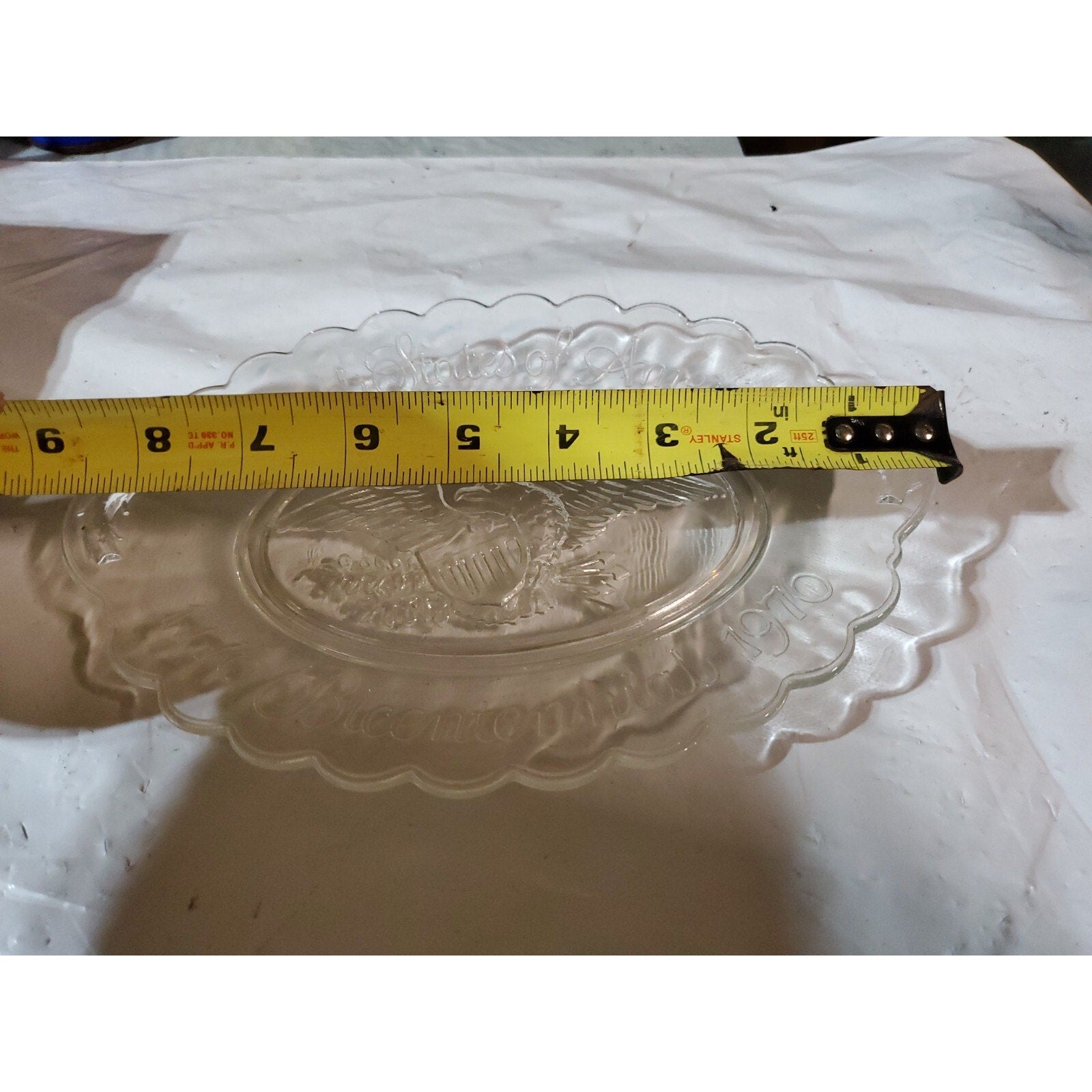 Avon United States of America Bicentennial 1776-1976 Oval Plate 9"