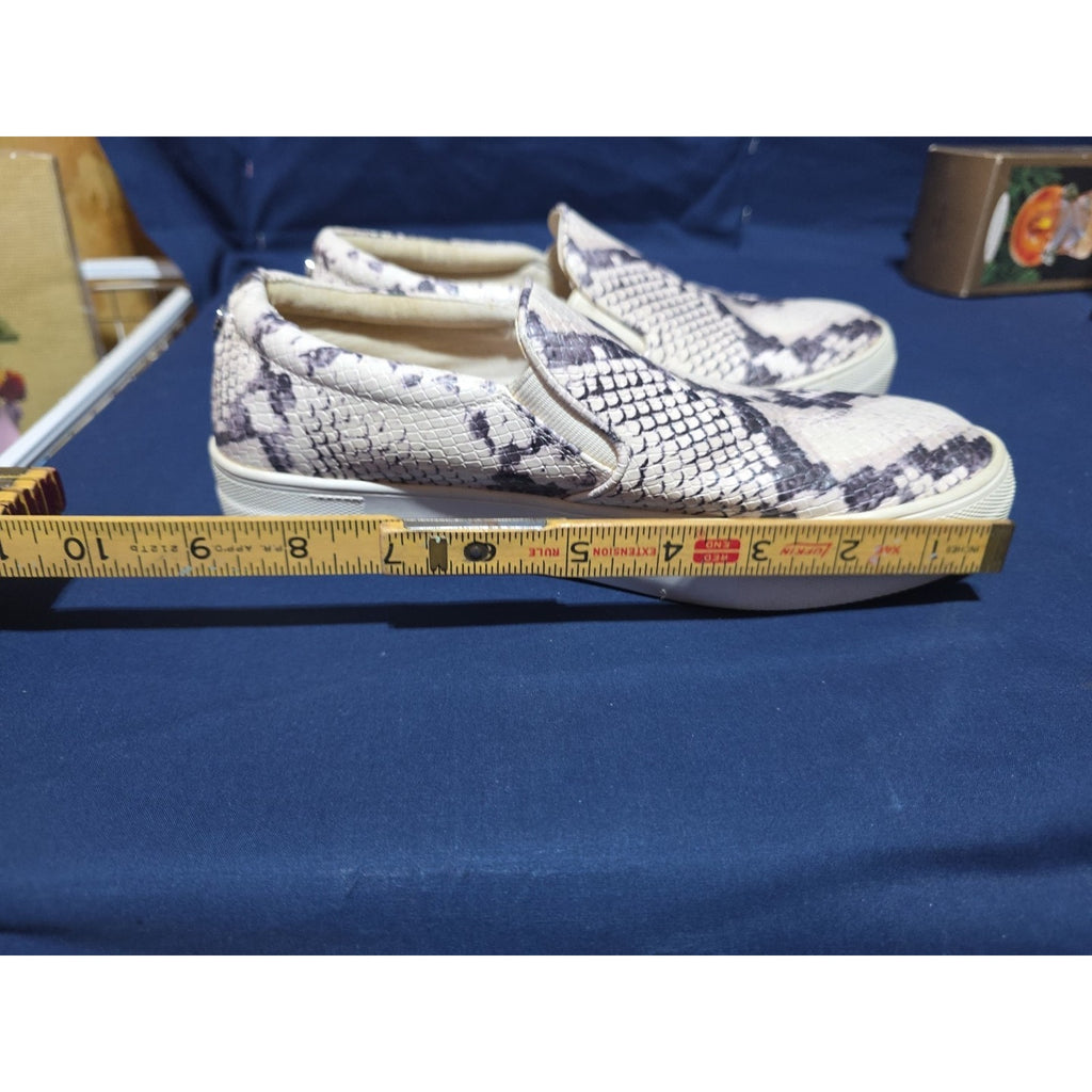 Steve Madden Shoes Womens Size 8M Snake Print Slip On Platform Casual Gills-C