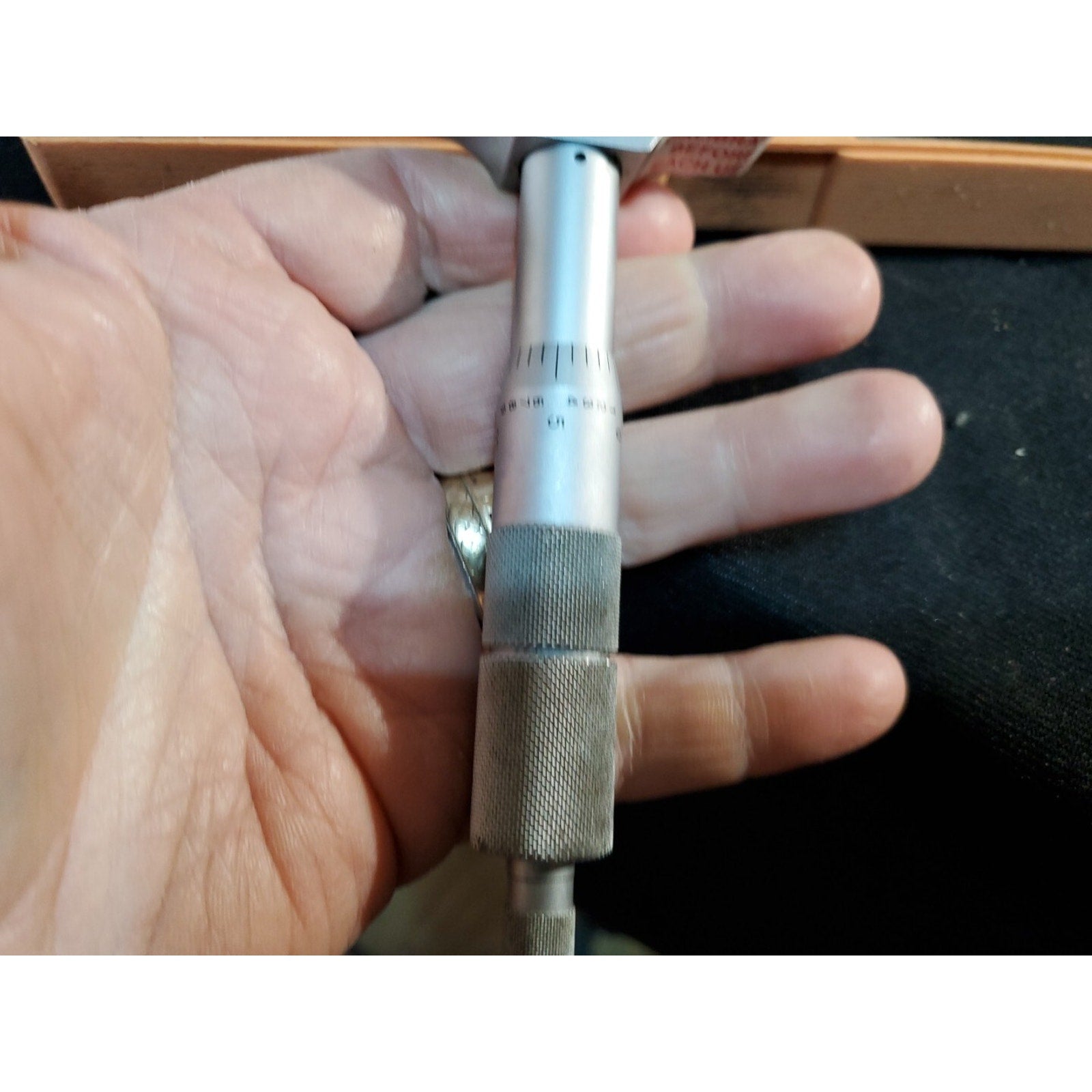 Mitutoyo - 0-6"/.001" Depth Mic w/ case