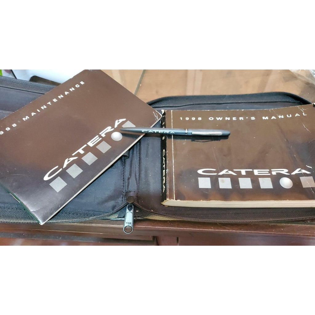 1998 CADILLAC CATERA OWNERS MANUAL SET W/ LEATHER CASE & PEN