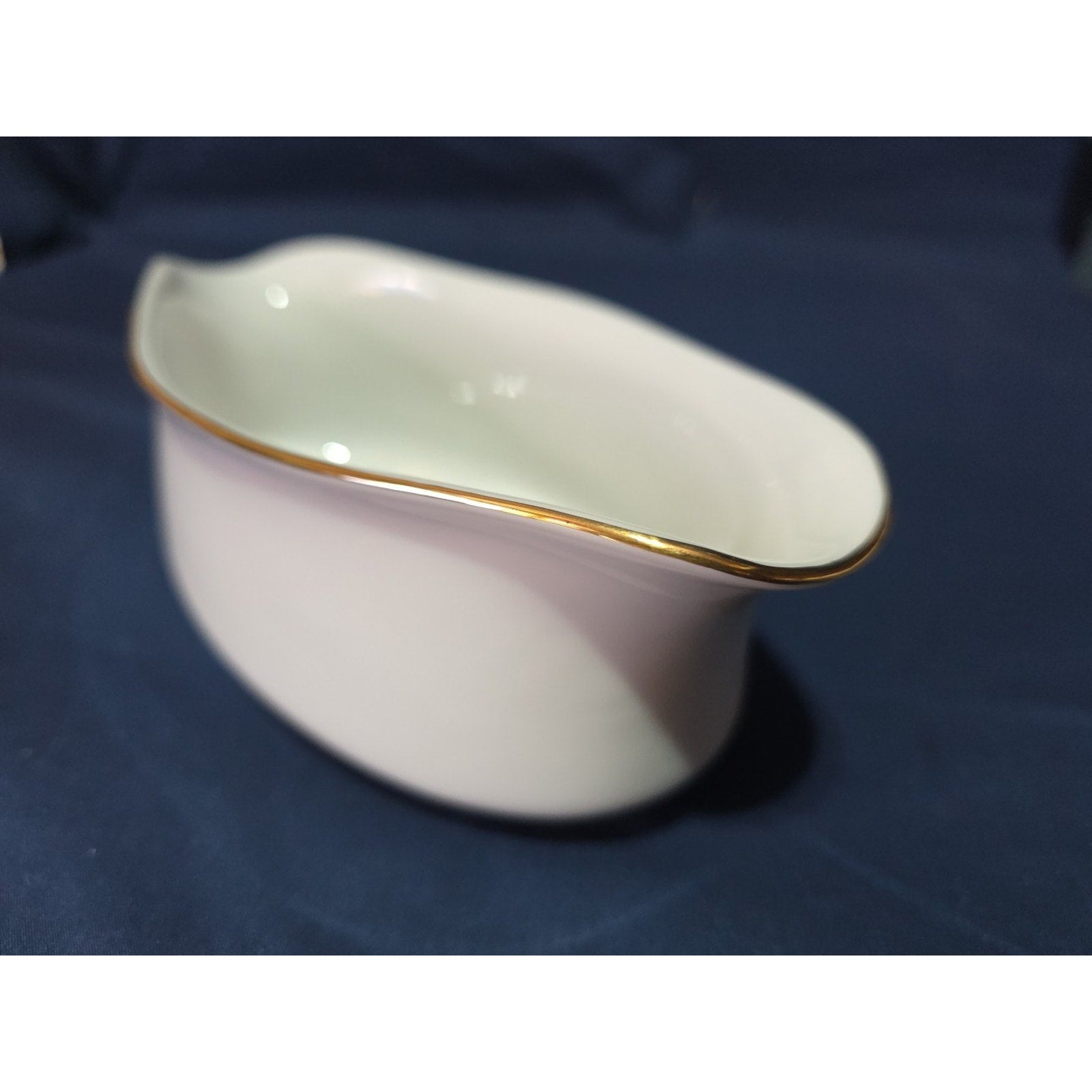 White Oval Gravy Boat with Gold Trim Made in Sri Lanka Hand Wash Recommended
