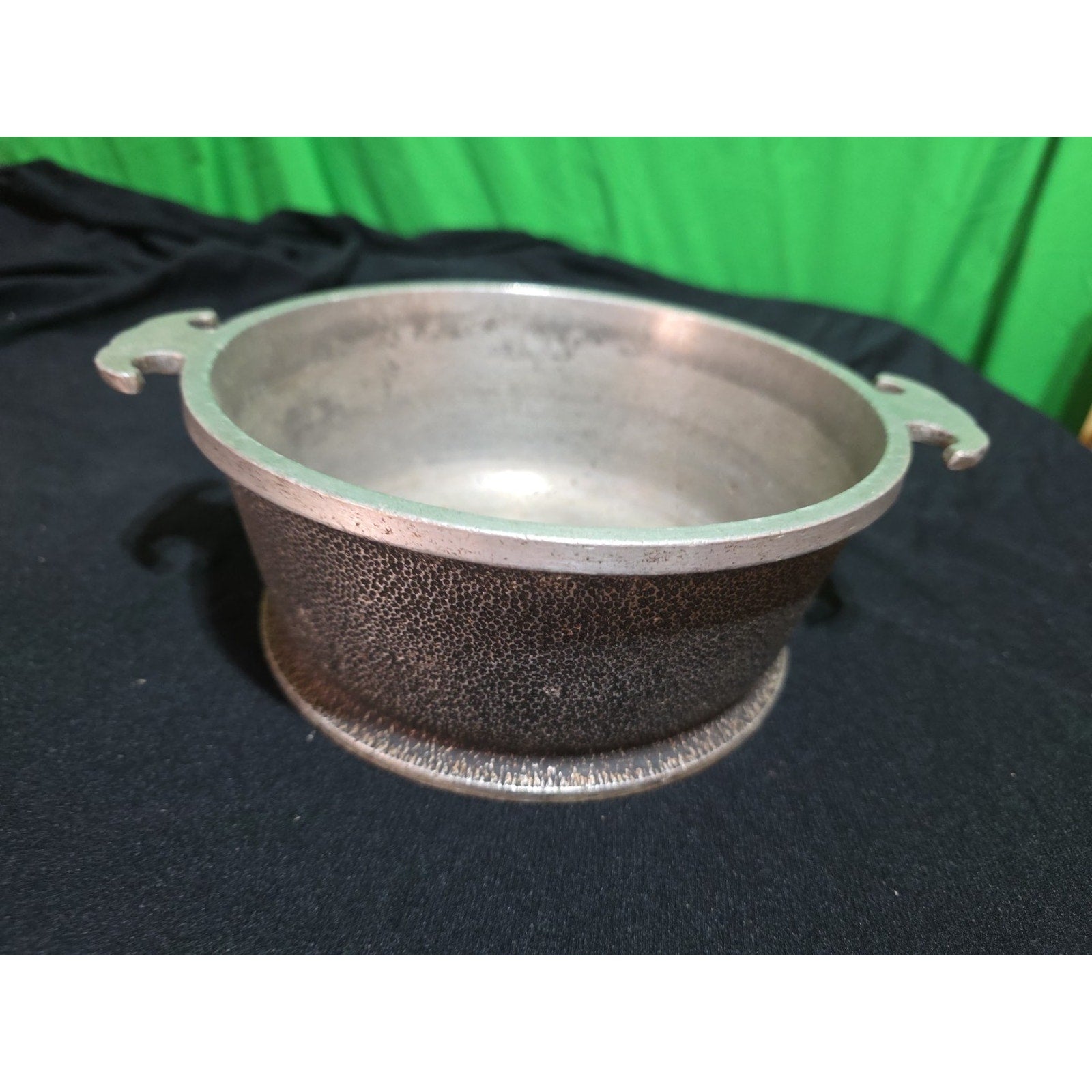 Vintage Guardian Service Hammered Cast Aluminum Round Casserole 7" without Lid