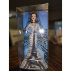 2009 Eiffel Tower Barbie Doll of the World Landmark Collection T3771 Pink Label