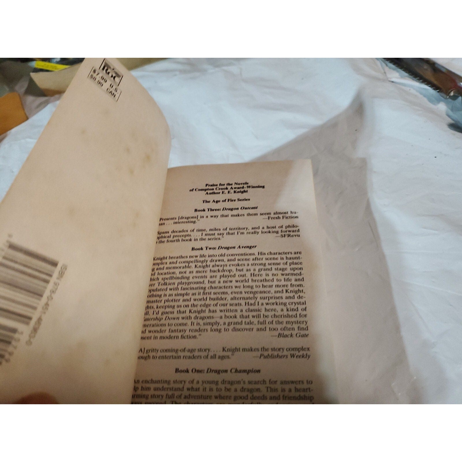 The Age of Fire Ser.: Dragon Champion by E. E. Knight (2010, UK- A Format...