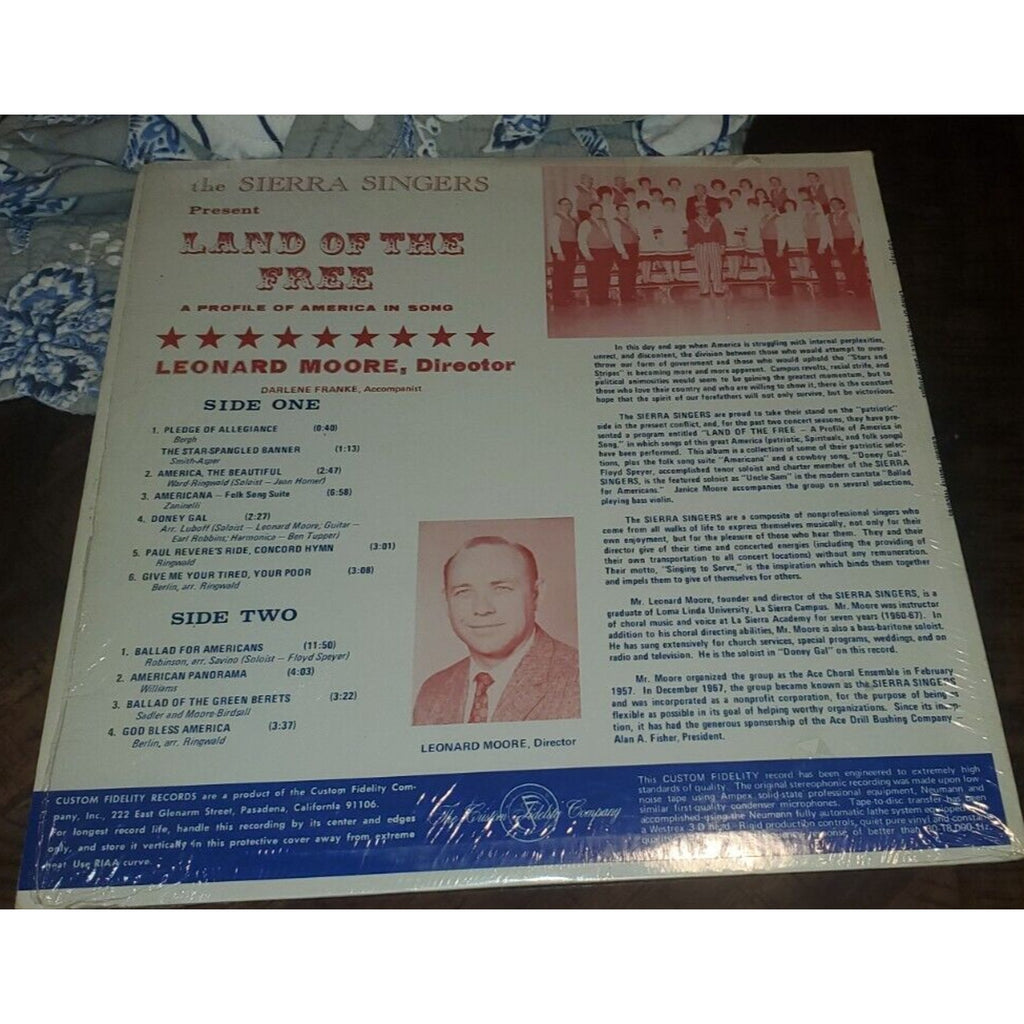 Vintage Sierra Singers Present LAND OF THE FREE AMERICA IN SONG VINYL LP