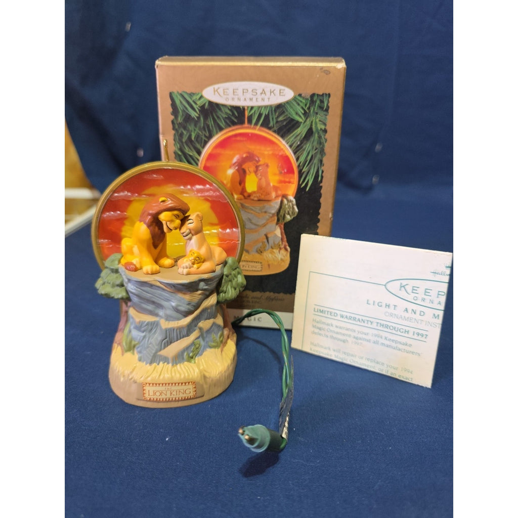 Hallmark Keepsake Disney Lion King Ornament! Lighted