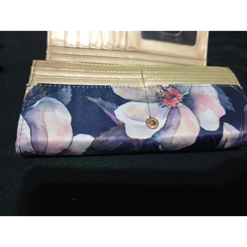Buxton Floral Quilted Zip & Snap Wallet Multifunctional Organizer