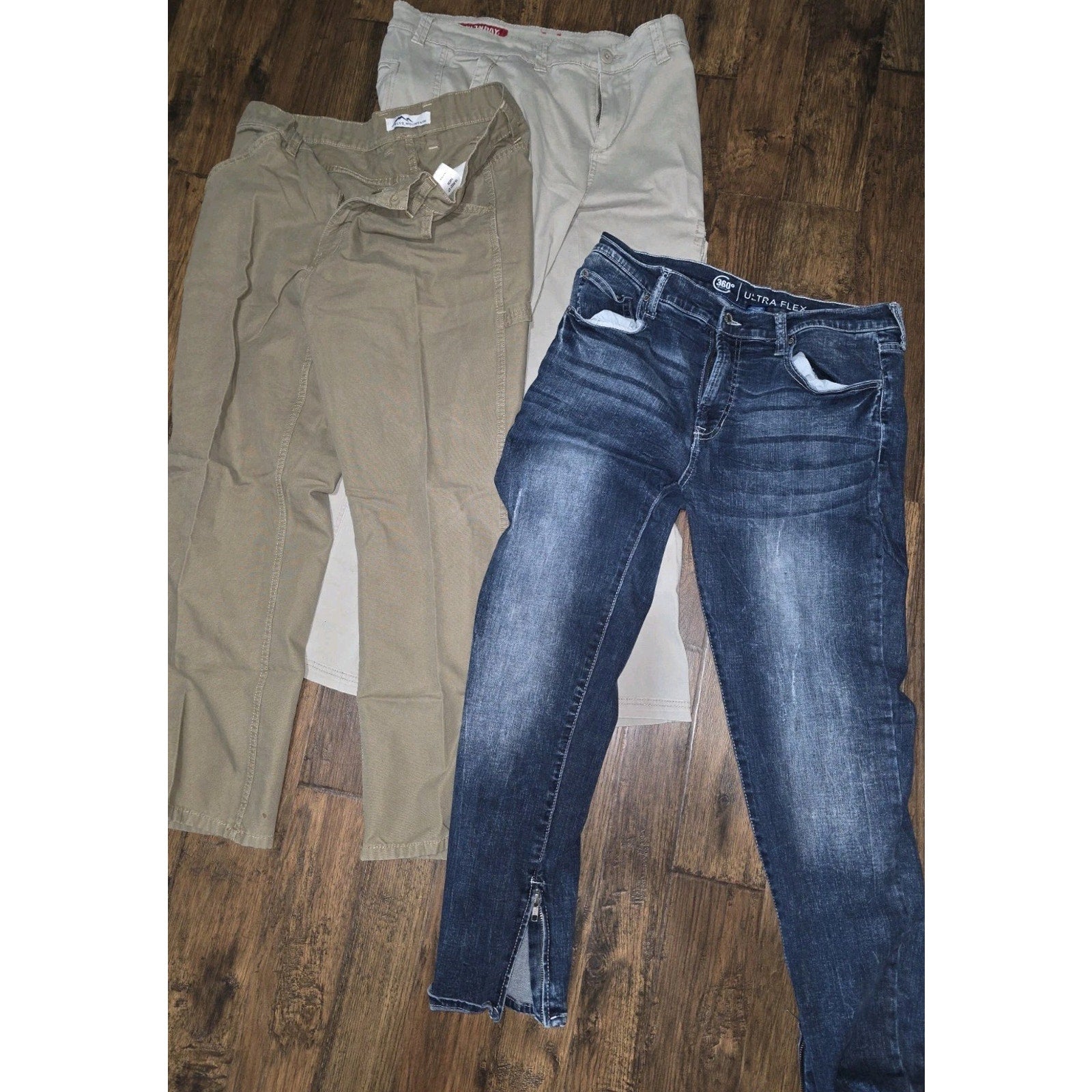 Lot of 3 Men's Pants Size 34x30 - Arizona Skinny, Blue Mountain & Unionbay