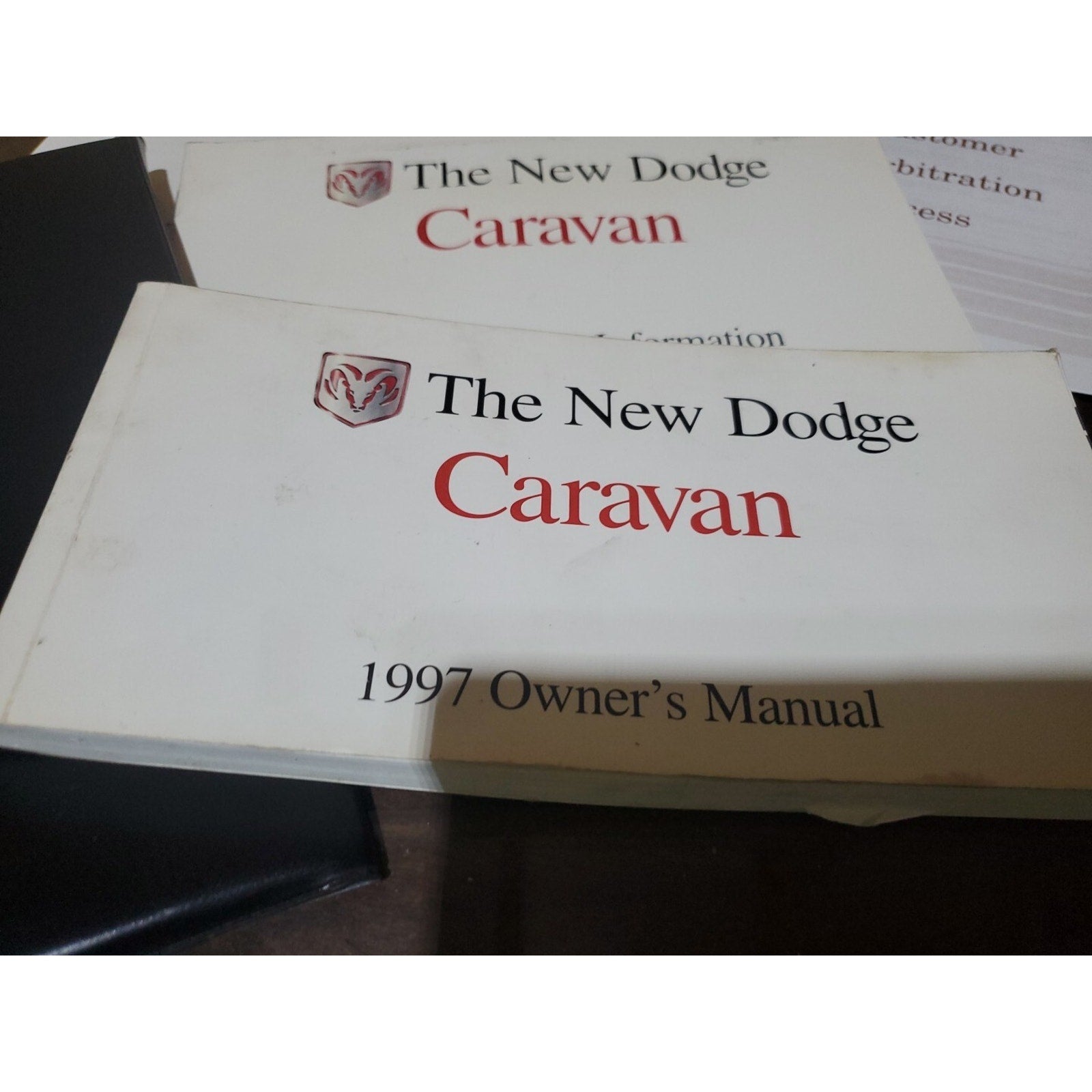 1997 Dodge CARAVAN W/CASE Owners Operators Manual OEM