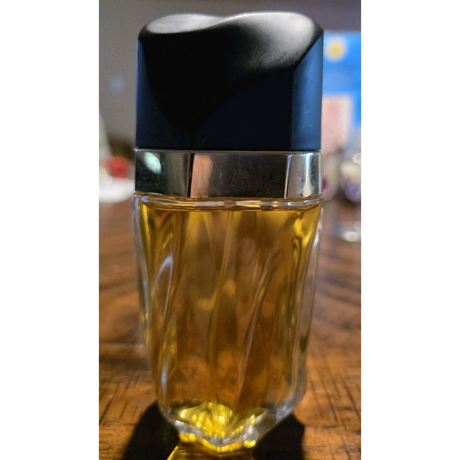 Knowing 2.5 oz perfume Estee Lauder Eau De Parfum Spray New No Box