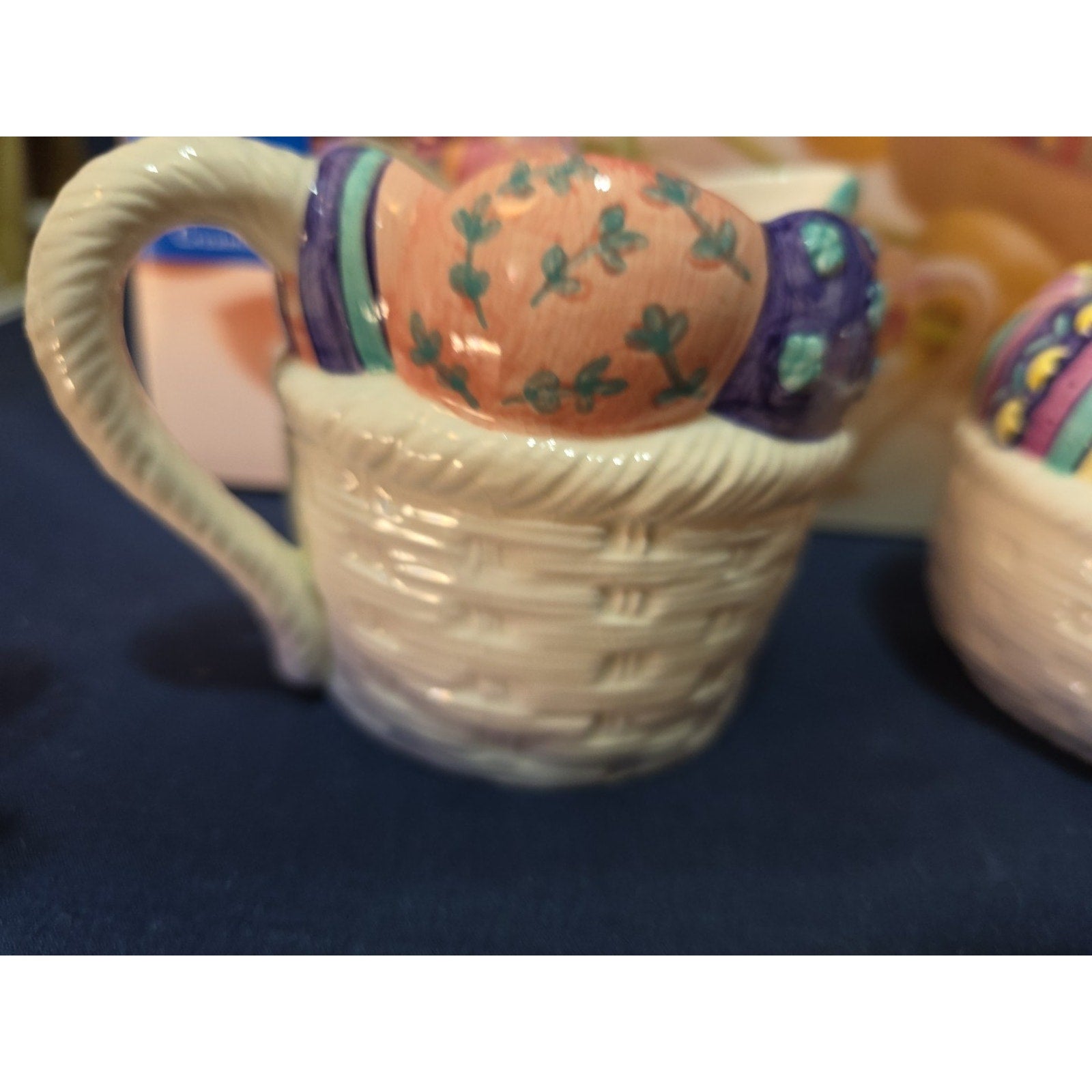 Vtg Spring Easter Sugar & Creamer Set of Two Easter Patade
