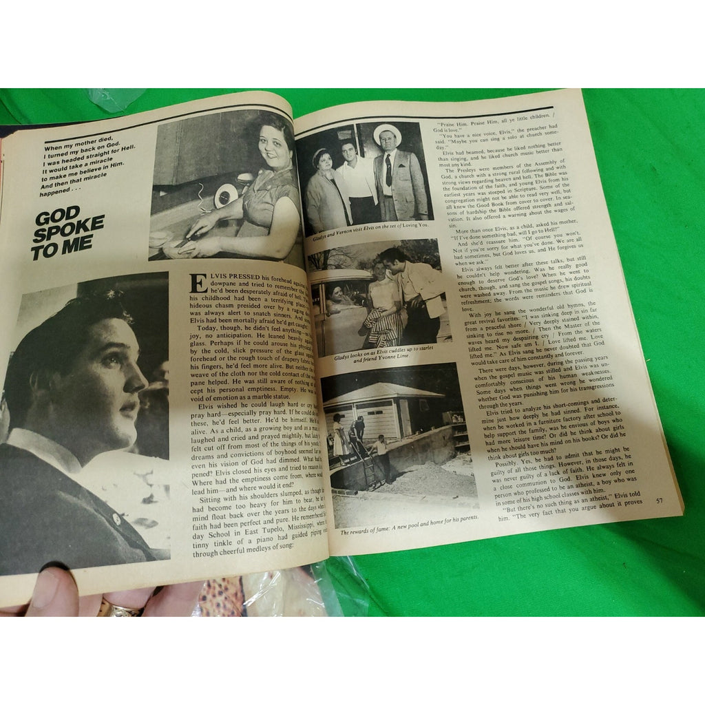 Vintage 1977 Magazine ELVIS PRESLEY A Photoplay Tribute Special Collector’s Ed.