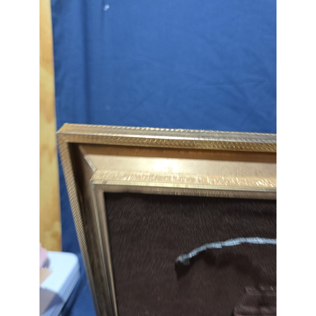 Vtg 11x14 Gold Tone Ornate Picture Frame Embossed Floral With Photo Bushmiller