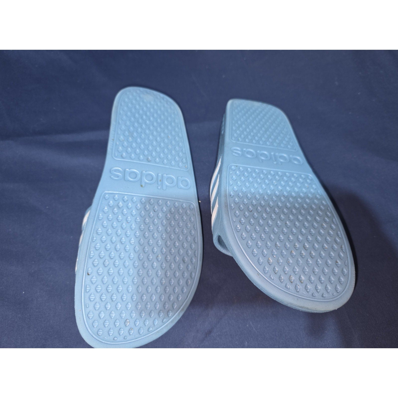 ADIDAS WOMENS ORIGINALS ADILETTE AQUA SLIDE SANDALS SOLAR BLUE SIZE 7X See Pics