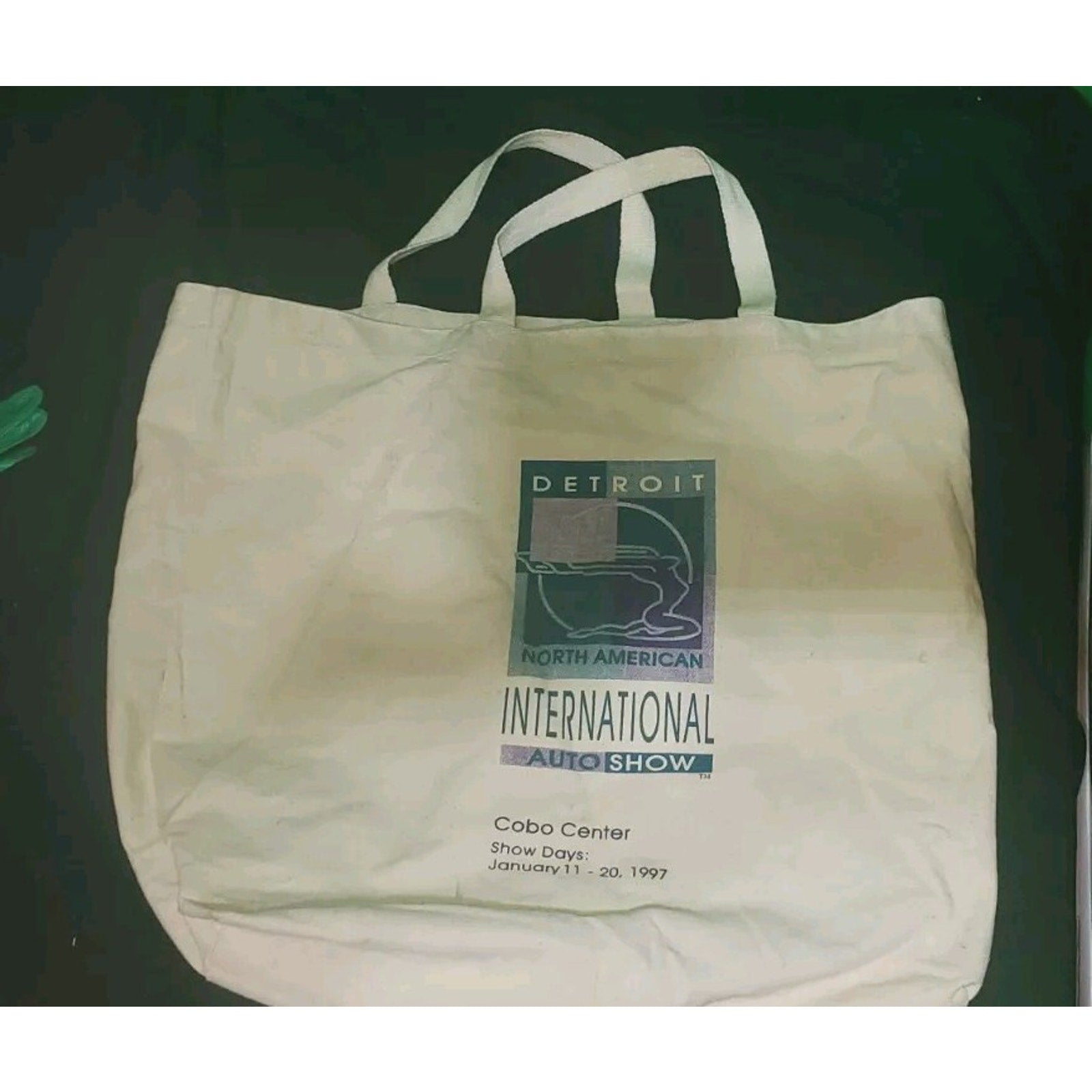 Vtg Detroit North American International Auto Show 1997 MICHELIN Tote Travel Bag